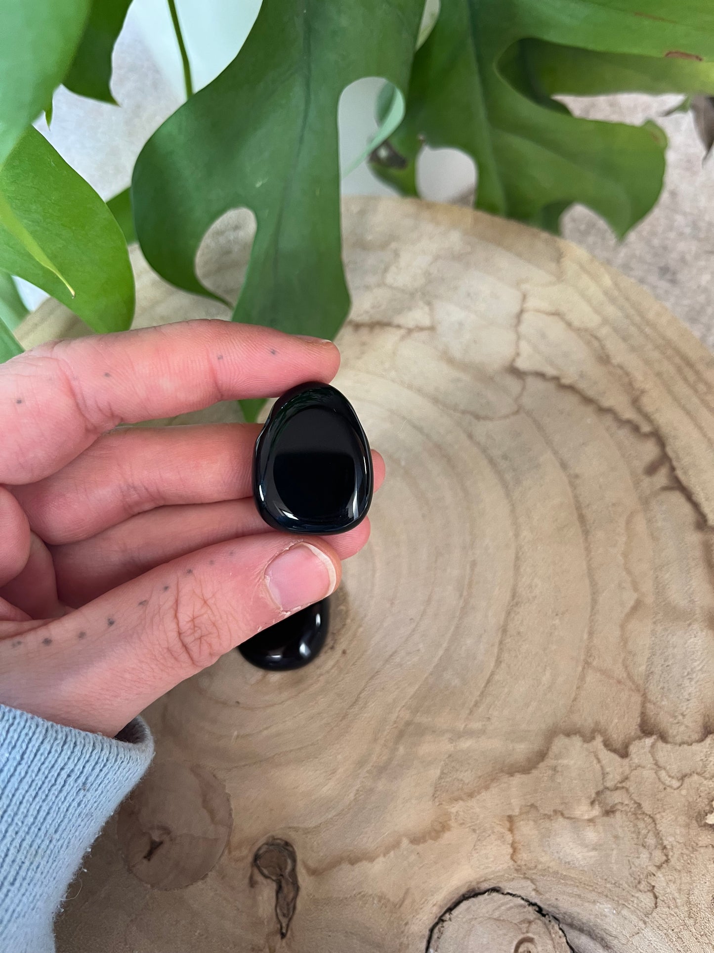 Onyx Trommelstein gebohrt