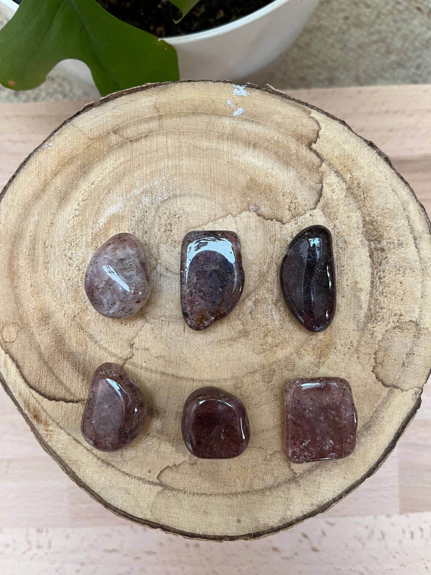 Hilutit Trommelstein gebohrt – Erdung & Tiefe