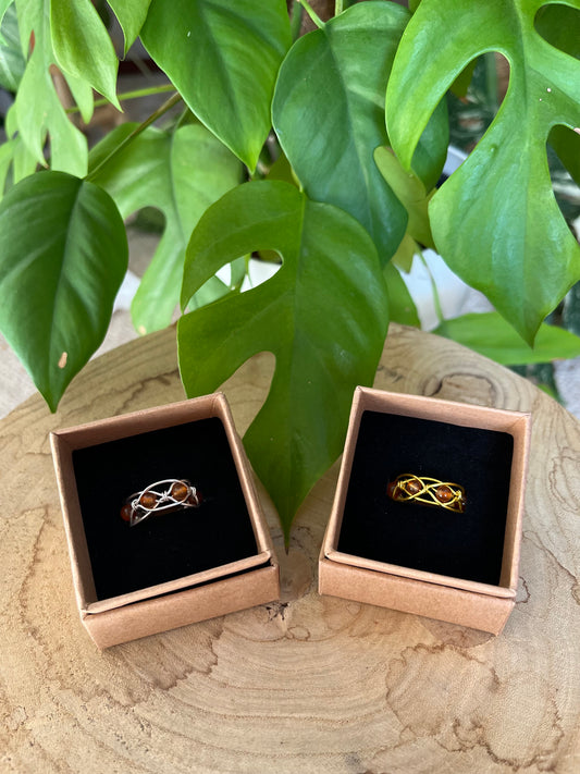 Sakralchakra Ring – Karneol in 925 Silber oder goldfarbenem Draht