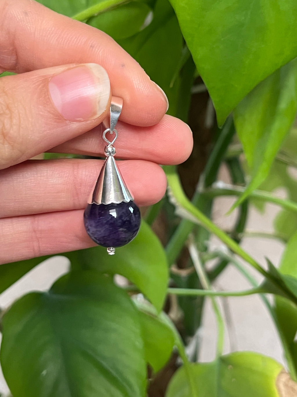 Amethyst Schmuck Set – Ohrringe & Kettenanhänger im Edelstein-Design