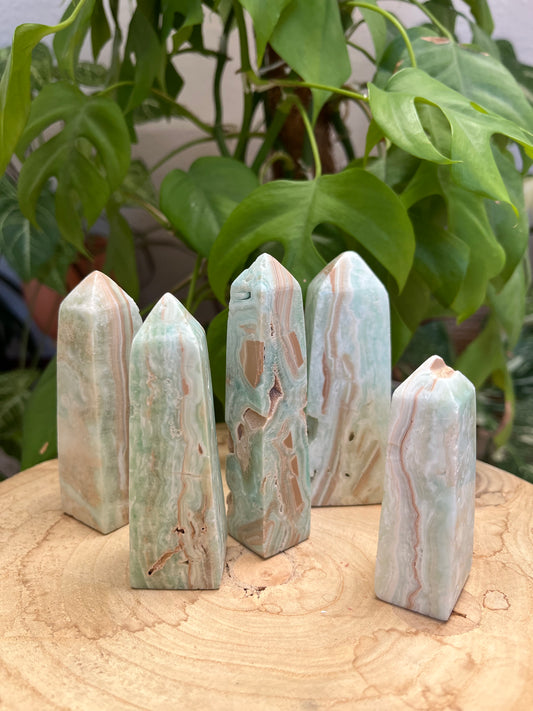 Aragonit Blau Obelisk – Harmonie & liebevolle Kommunikation