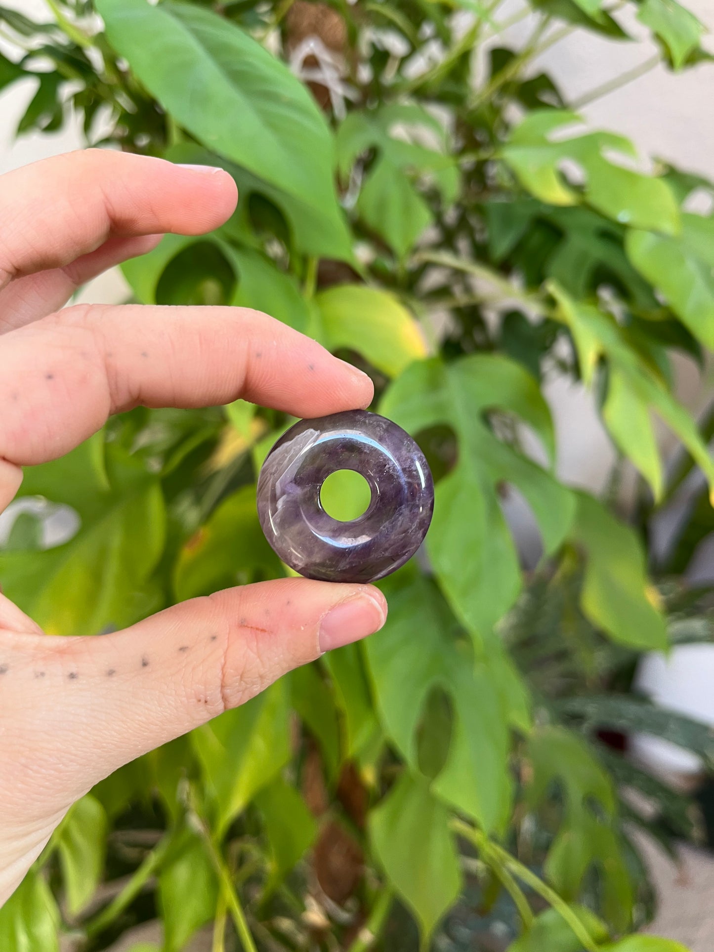 Amethyst Donut 3 cm – Ruhe & Klarheit