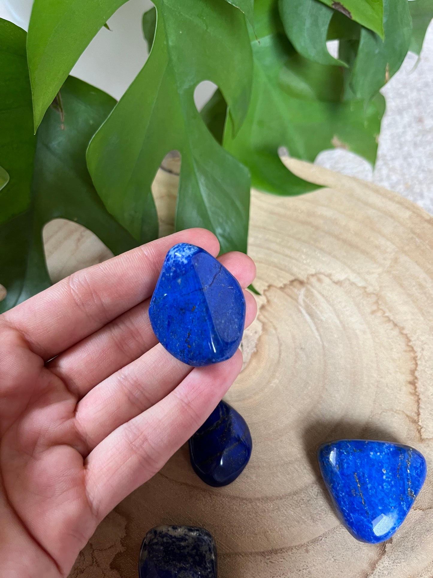 Lapislazuli Trommelstein