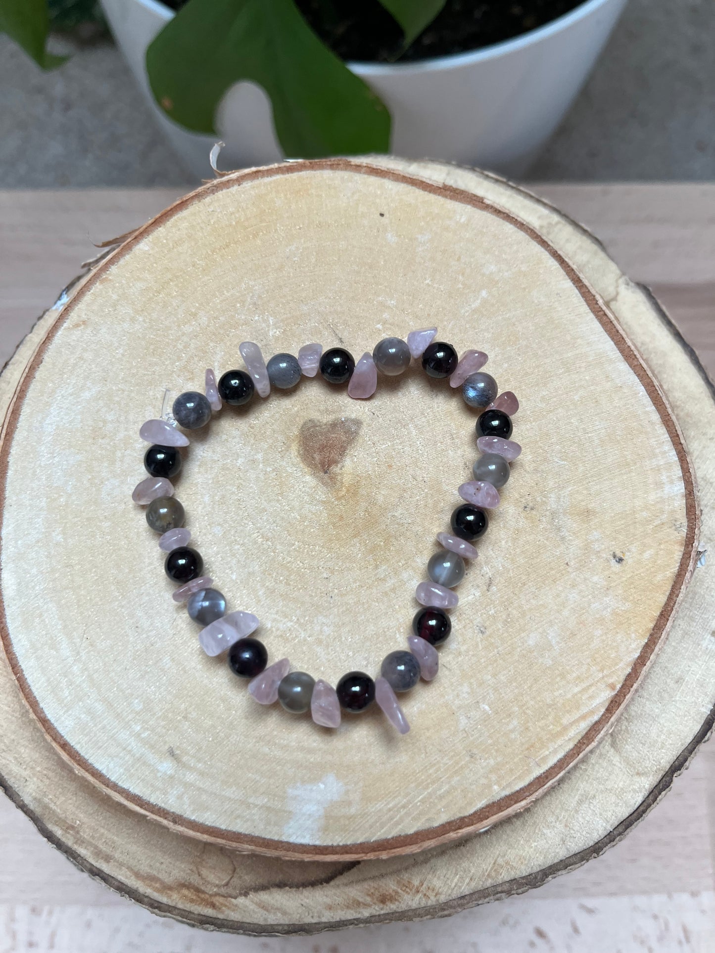 Frauenpower Themenarmband