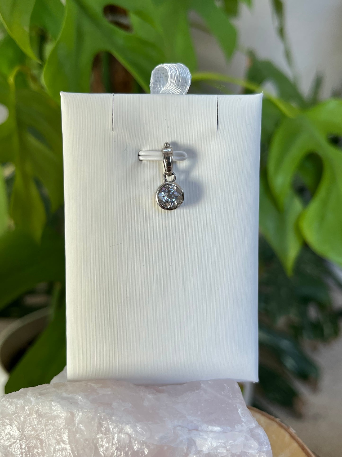 Weißer Topas Mini Kettenanhänger facettiert – 925 Sterling Silber
