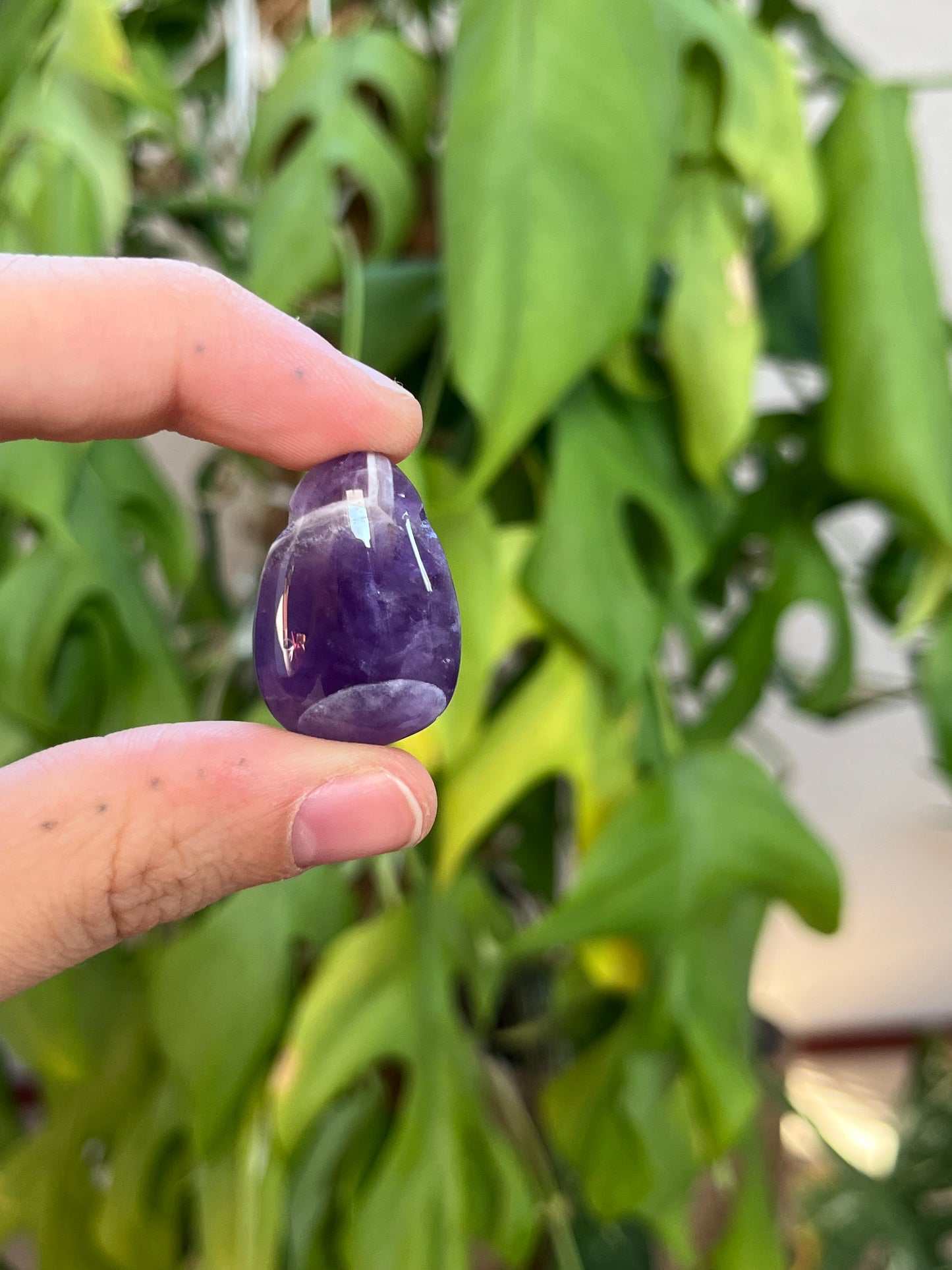 Amethyst Trommelstein gebohrt – Edelstein Anhänger für Ruhe & Klarheit