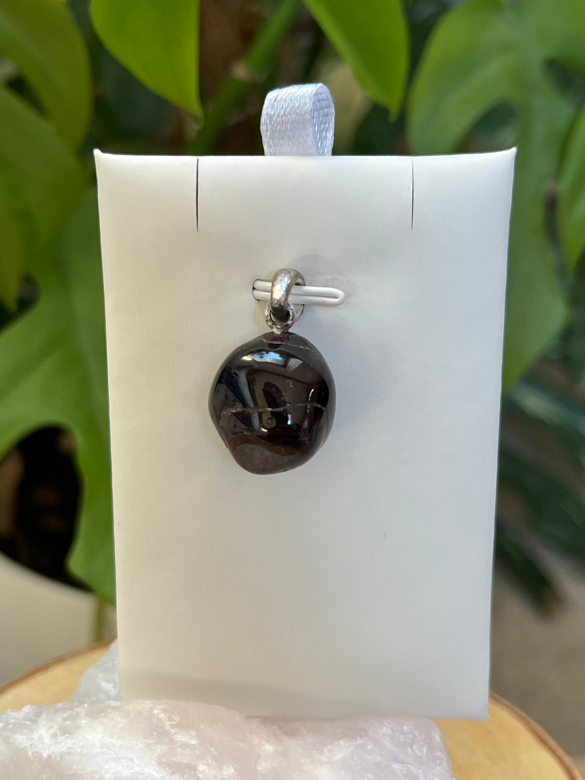 Granat Anhänger – Tiefe & Ausdruck | 925 Sterling Silber Stiftöse